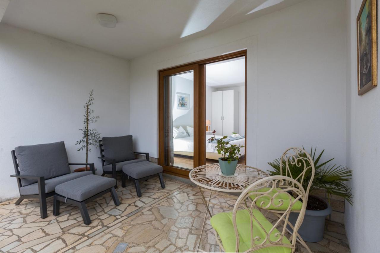 Apartments Zomzi Poreč Kültér fotó