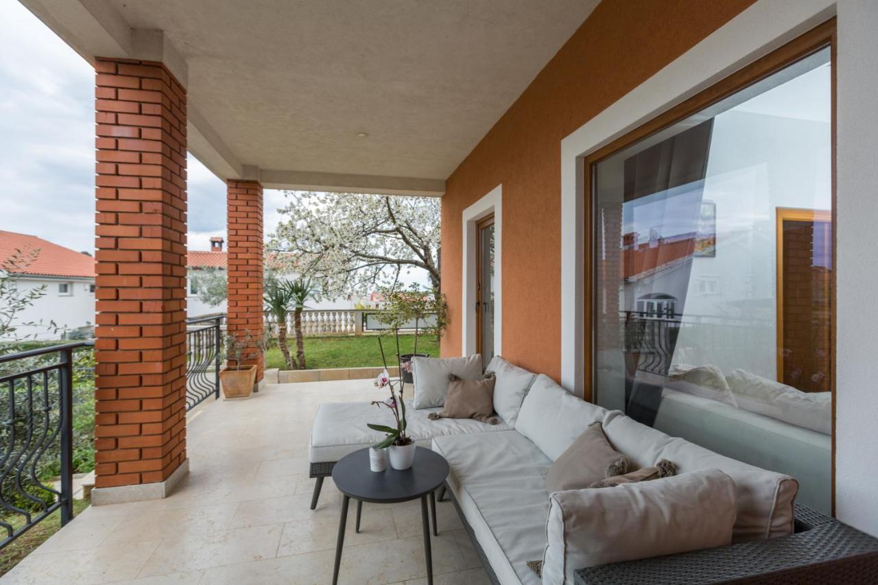 Apartments Zomzi Poreč Kültér fotó