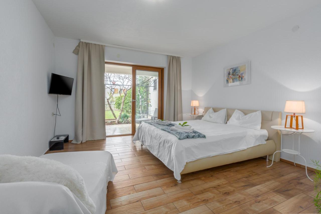 Apartments Zomzi Poreč Kültér fotó