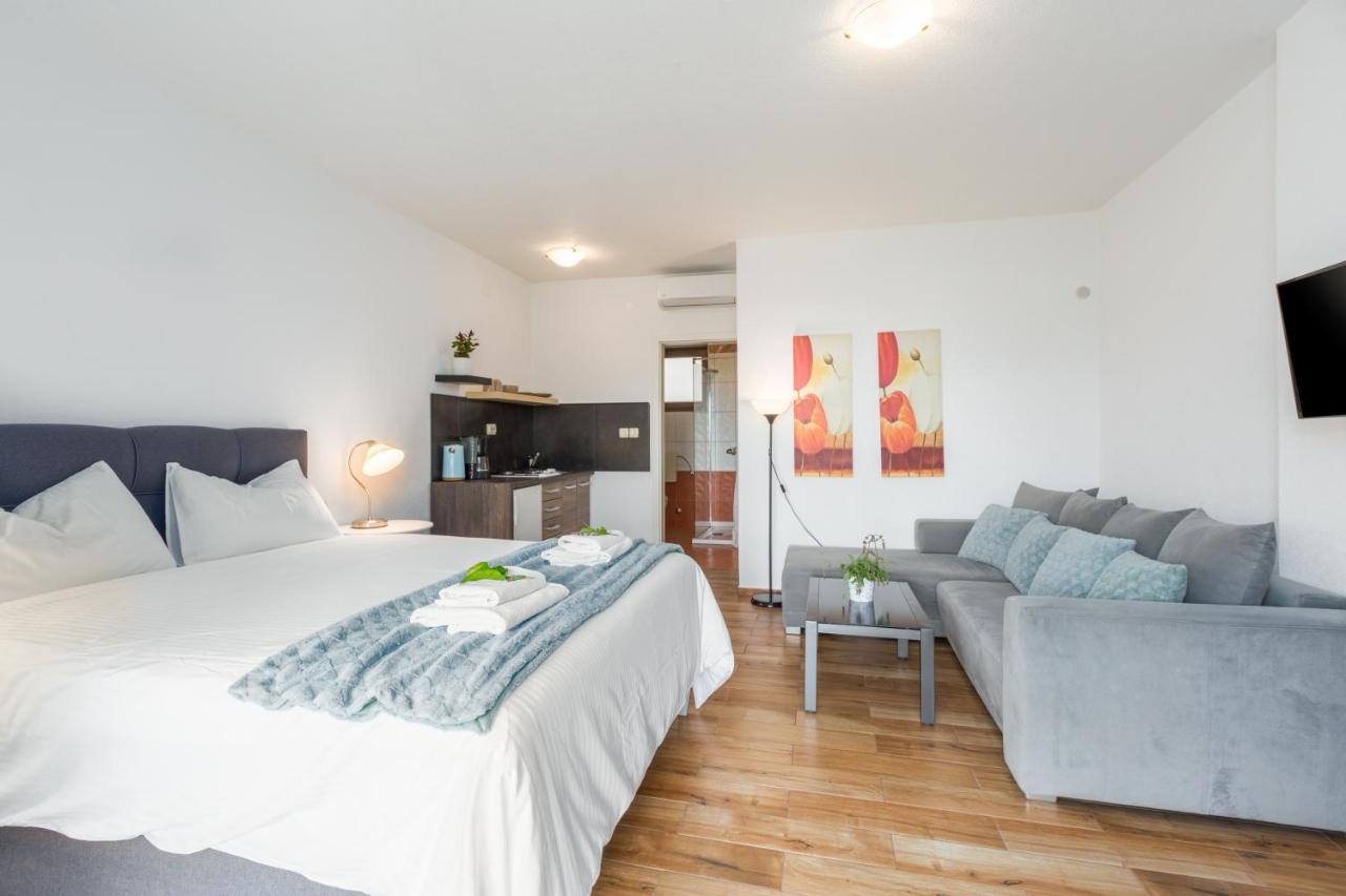Apartments Zomzi Poreč Kültér fotó