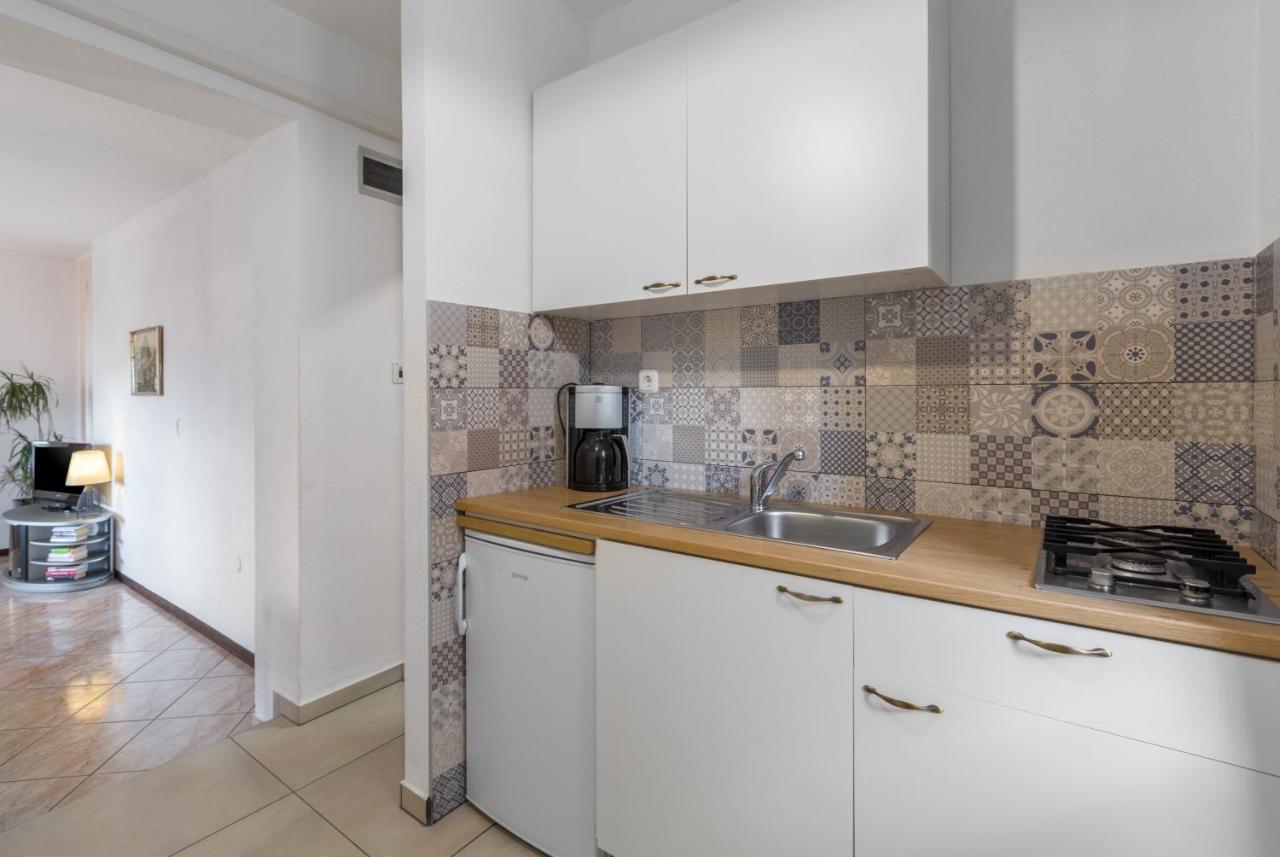 Apartments Zomzi Poreč Kültér fotó